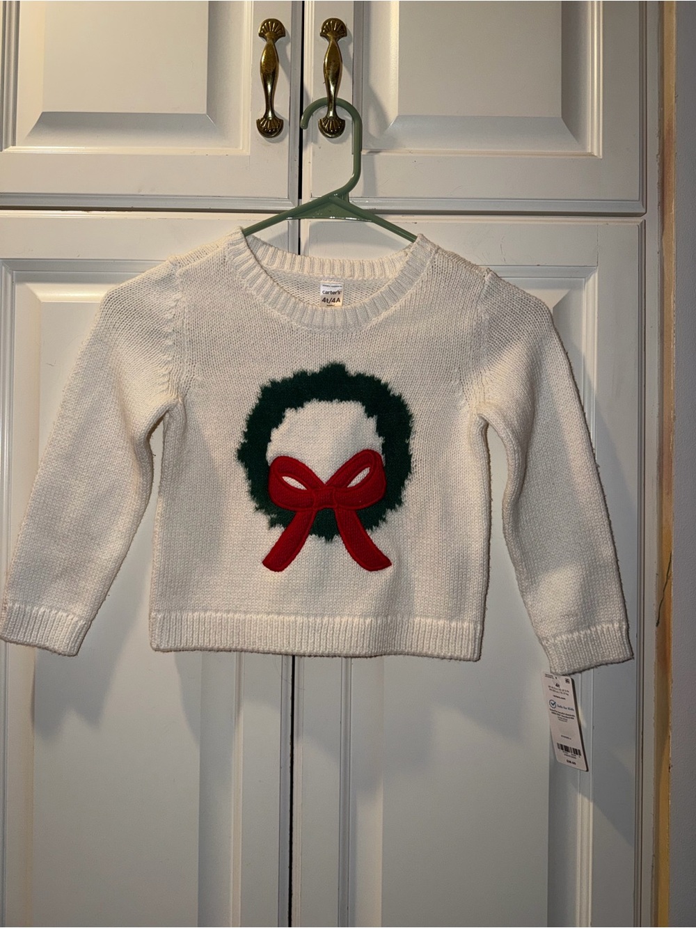 NWT Carter's White Knit Sweater with Green Wreath & Red Bow Size 4T